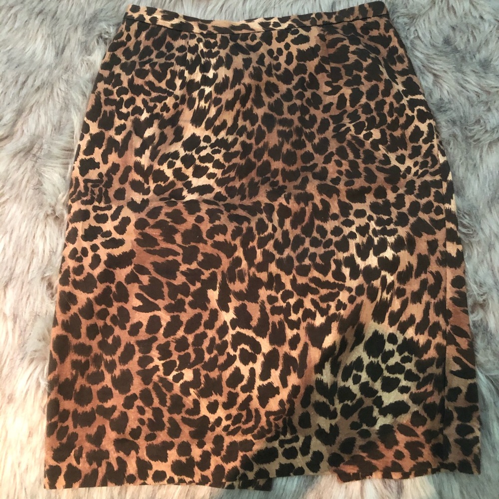 Michael Kors Leopard skirt